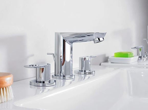 Grohe® BauLoop Mezclador de lavatorio con 3 orificios 1/2 " codigo 20196000